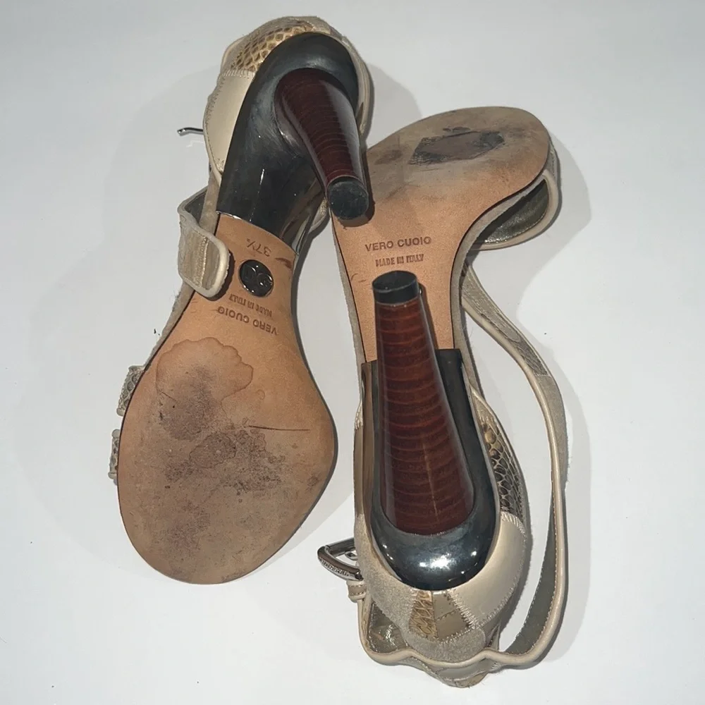 Dolce & Gabbana cream heels - Picture 7 of 8